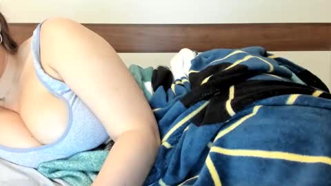 Snapshot of 00ingrid00 chatting on 02.22.25 00ingrid00 online show from 02.22.25