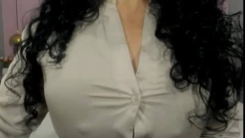 Valeria online show from 02.18.25