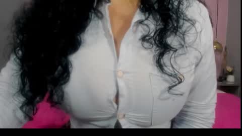 Valeria online show from 03.04.25