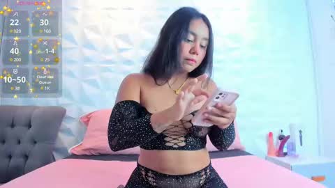 sophie online show from 02.20.25