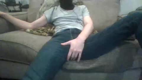 Snapshot of 029719 chatting on 10.08.25 Cute boi online show from 10.08.25