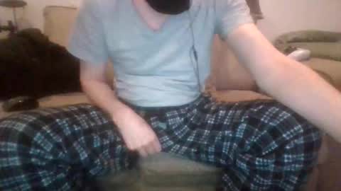 Snapshot of 029719 chatting on 11.13.25 Cute boi online show from 11.13.25