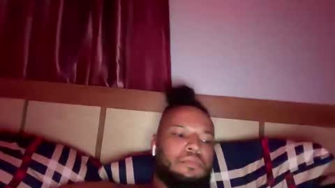 Snapshot of 0_kingsley chatting on 12.16.24 Kingsley online show from 12.16.24