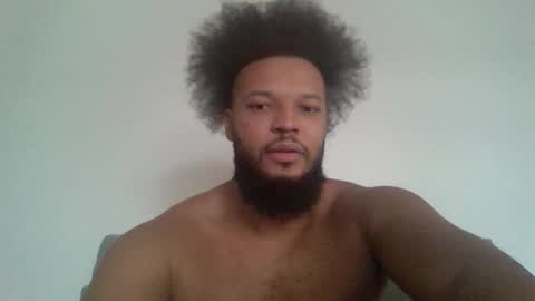 Snapshot of 0_kingsley chatting on 10.13.25 Kingsley online show from 10.13.25