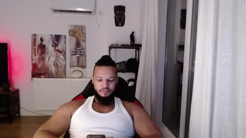 Snapshot of 0_kingsley chatting on 11.01.25 Kingsley online show from 11.01.25