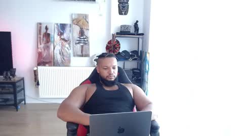 Snapshot of 0_kingsley chatting on 02.27.26 Kingsley online show from 02.27.26