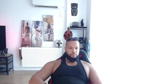 Snapshot of 0_kingsley chatting on 02.28.26 Kingsley online show from 02.28.26