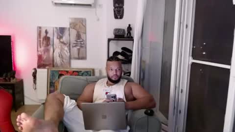 Snapshot of 0_kingsley chatting on 07.16.26 Kingsley online show from 07.16.26