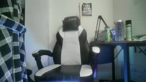 Snapshot of 11inchtattedtrinibad chatting on 11.07.25 11inchtattedtrinibad online show from 11.07.25