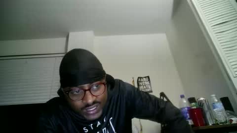 Snapshot of 11inchtattedtrinibad chatting on 11.25.25 11inchtattedtrinibad online show from 11.25.25