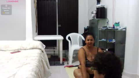 Snapshot of 18and45couple chatting on 01.18.26 18and45couple online show from 01.18.26