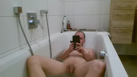 Snapshot of 19berni91 chatting on 11.02.25 berni online show from 11.02.25