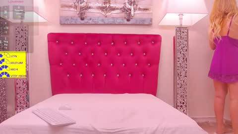 Snapshot of 1amanda chatting on 02.05.26 AMANDA online show from 02.05.26