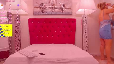 Snapshot of 1amanda chatting on 02.28.26 AMANDA online show from 02.28.26