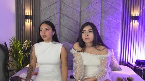 Snapshot of 1anya chatting on 10.23.25 anya online show from 10.23.25