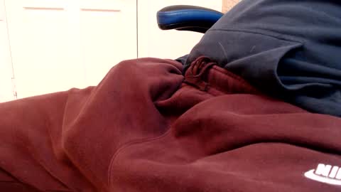 Snapshot of 1dad2plz chatting on 02.25.25 i erupt if you suck ur nipples 4 me and look at the camera while watching me online show from 02.25.25