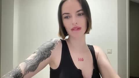 DOVE online show from 10.20.25