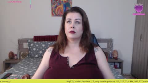 Felicity online show from 11.12.25