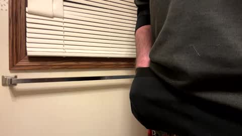 Snapshot of 1hunglo412 chatting on 02.03.26 1hunglo412 online show from 02.03.26