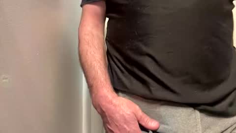 Snapshot of 1hunglo412 chatting on 02.20.26 1hunglo412 online show from 02.20.26