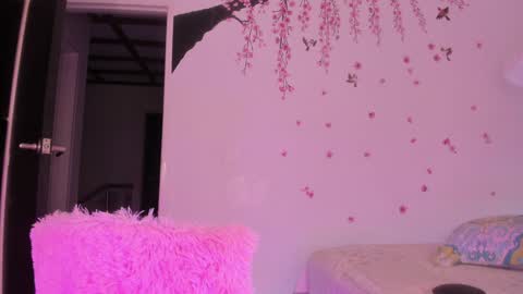 Snapshot of 1laiaa1 chatting on 01.20.25 laiaa rivas online show from 01.20.25