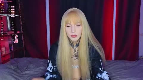 Snapshot of 1lola4ka chatting on 09.26.25 Michelle online show from 09.26.25