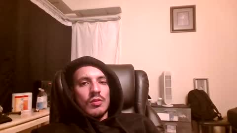 Snapshot of 1luv2cum chatting on 04.26.26 sabotagegoat online show from 04.26.26