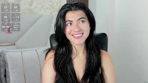 Snapshot of 1m_emily chatting on 01.15.25 . online show from 01.15.25