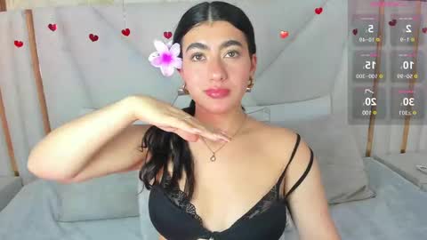 Snapshot of 1m_emily chatting on 02.23.25 . online show from 02.23.25