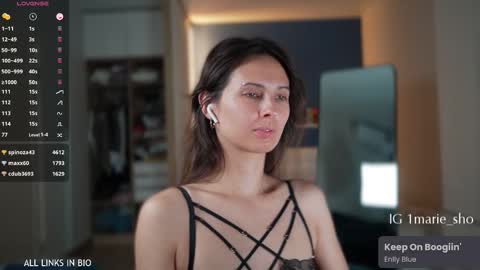 Marie online show from 10.09.25