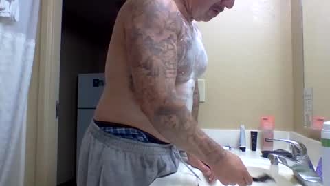 TheShyOne18 online show from 04.04.26