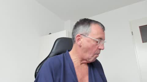 Henk online show from 01.20.25