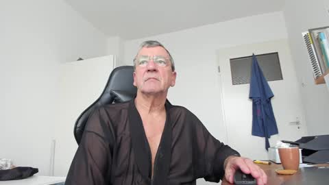 Henk online show from 02.06.25