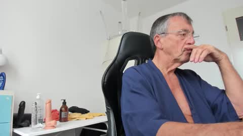 Henk online show from 10.12.25