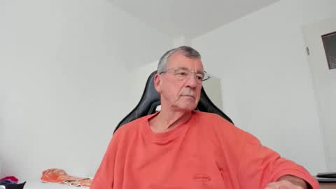 Henk online show from 10.29.25