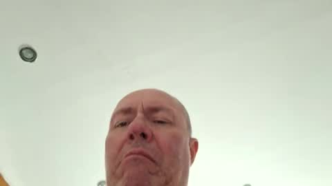 Snapshot of 211scudder chatting on 09.10.25 211skoosh online show from 09.10.25