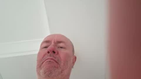 Snapshot of 211scudder chatting on 10.28.25 211skoosh online show from 10.28.25