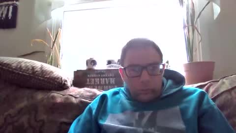 21piolts online show from 04.25.26