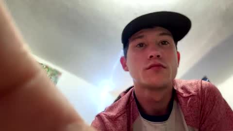 Snapshot of 21yearsy0ung9icheshung chatting on 02.13.25 AlecurClit online show from 02.13.25