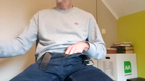 Snapshot of 22_acacia_avenue chatting on 02.28.26 22_acacia_avenue online show from 02.28.26