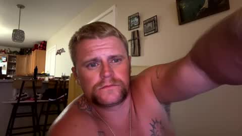 Snapshot of 22bigelo2316 chatting on 10.29.25 22bigelo2316 online show from 10.29.25