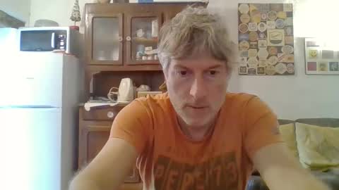 22esserre online show from 10.15.25