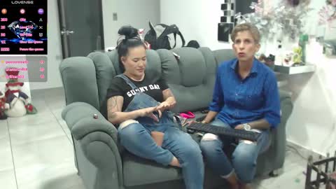 27sexiyparis online show from 11.30.25