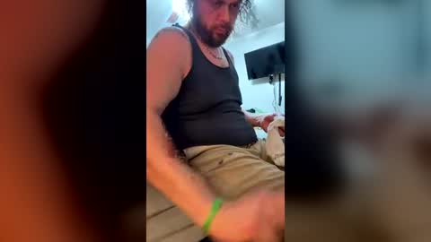 Snapshot of 2dirtyhillbillies chatting on 07.06.26 ThrillBilly online show from 07.06.26
