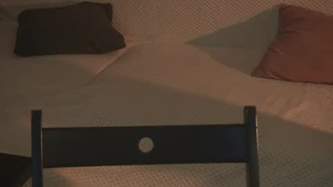 Elley  online show from 03.11.25