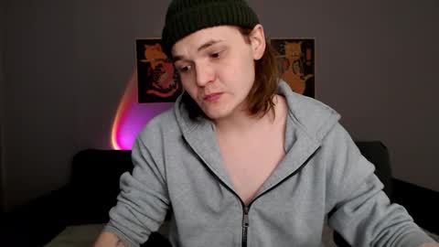 Snapshot of 2nc_ chatting on 03.11.26 Eleot online show from 03.11.26