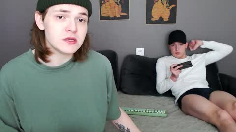 Snapshot of 2nc_ chatting on 03.25.26 Eleot online show from 03.25.26