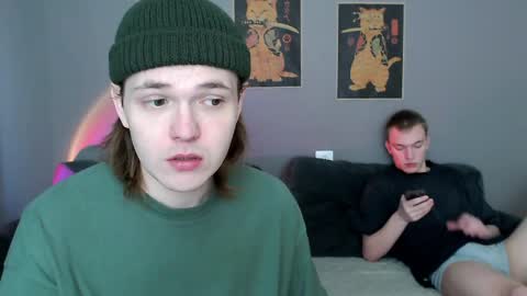 Snapshot of 2nc_ chatting on 04.12.26 Eleot online show from 04.12.26