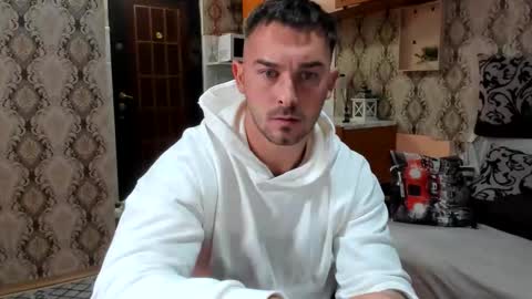 2sexymuscles online show from 10.02.25