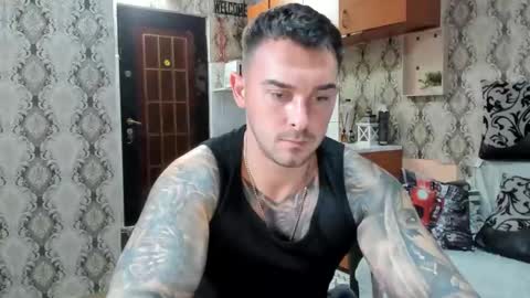 2sexymuscles online show from 10.09.25
